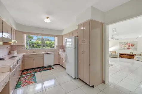 259 Corsair Avenue Lauderdale By The Sea FL 33308