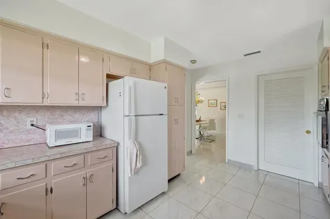 259 Corsair Avenue Lauderdale By The Sea FL 33308
