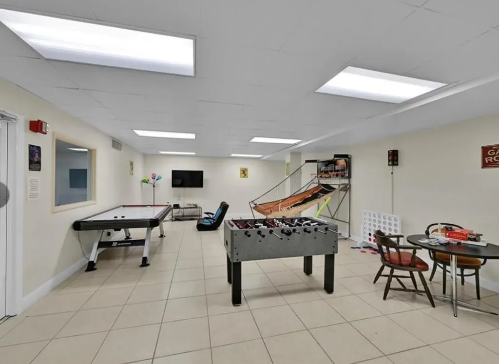 111 Briny Avenue Pompano Beach FL 33062