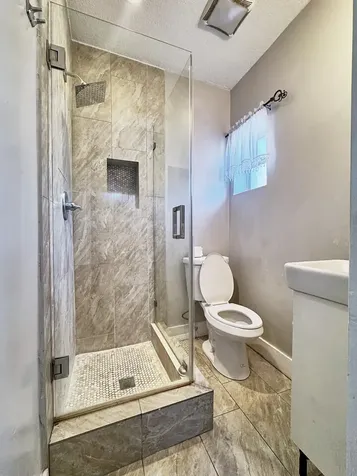 3621 NW 35th Way Lauderdale Lakes FL 33309