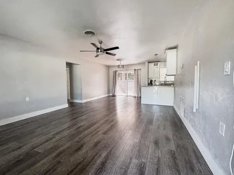 3621 NW 35th Way Lauderdale Lakes FL 33309