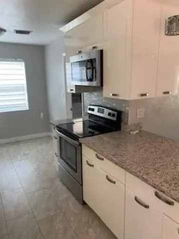 3621 NW 35th Way Lauderdale Lakes FL 33309
