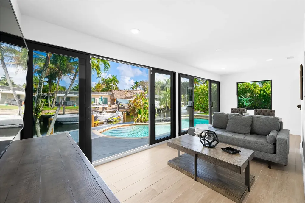 530 SW 11th Avenue Fort Lauderdale FL 33312