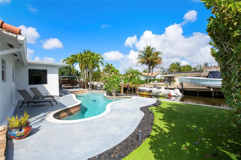 530 SW 11th Avenue Fort Lauderdale FL 33312