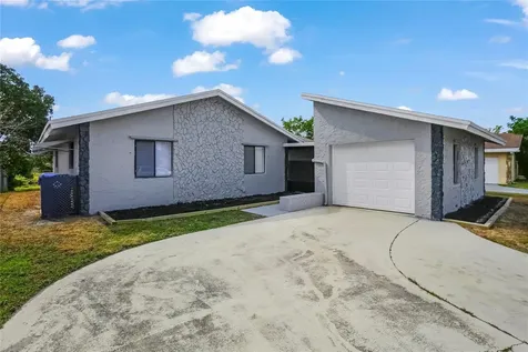 7708 SW 8th Court North Lauderdale FL 33068
