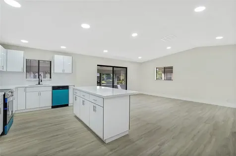 7708 SW 8th Court North Lauderdale FL 33068
