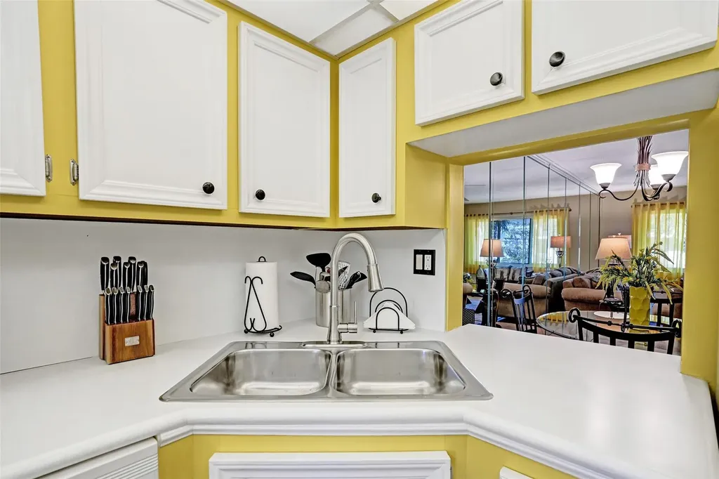 860 SE 6th Avenue Deerfield Beach FL 33441