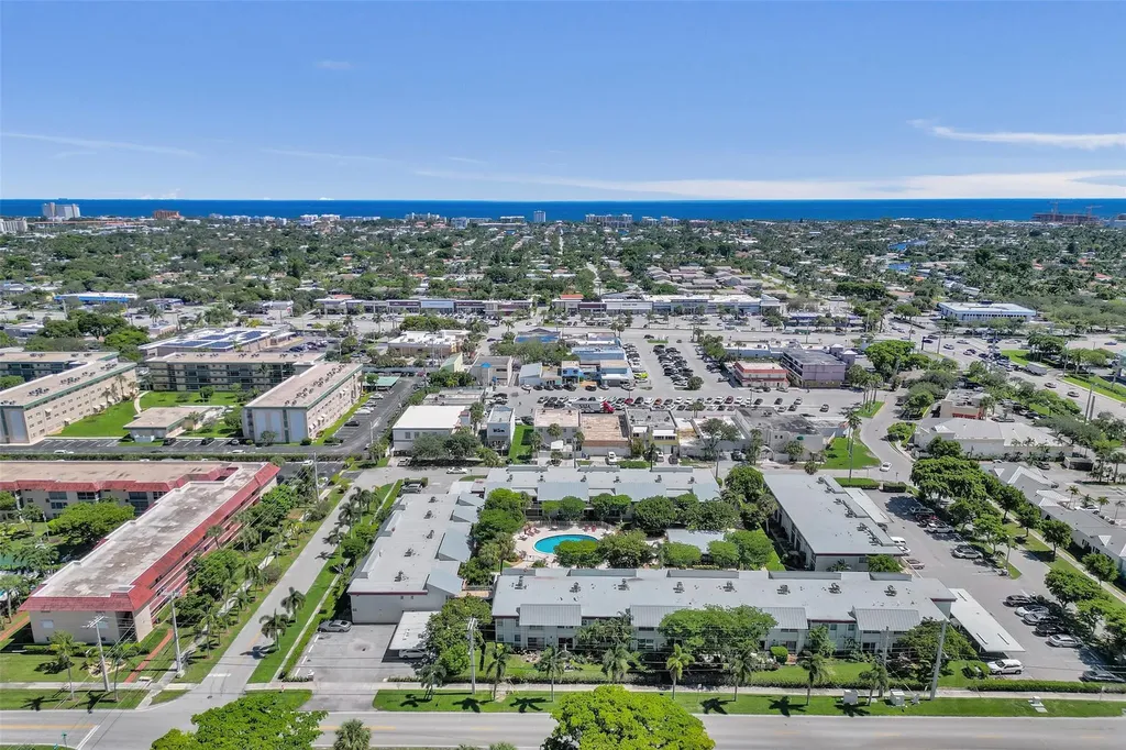 860 SE 6th Avenue Deerfield Beach FL 33441