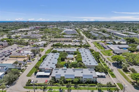 860 SE 6th Avenue Deerfield Beach FL 33441