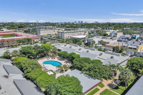 860 SE 6th Avenue Deerfield Beach FL 33441