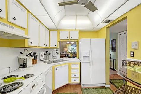 860 SE 6th Avenue Deerfield Beach FL 33441
