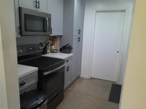 6042 NW 18th Street Margate FL 33063