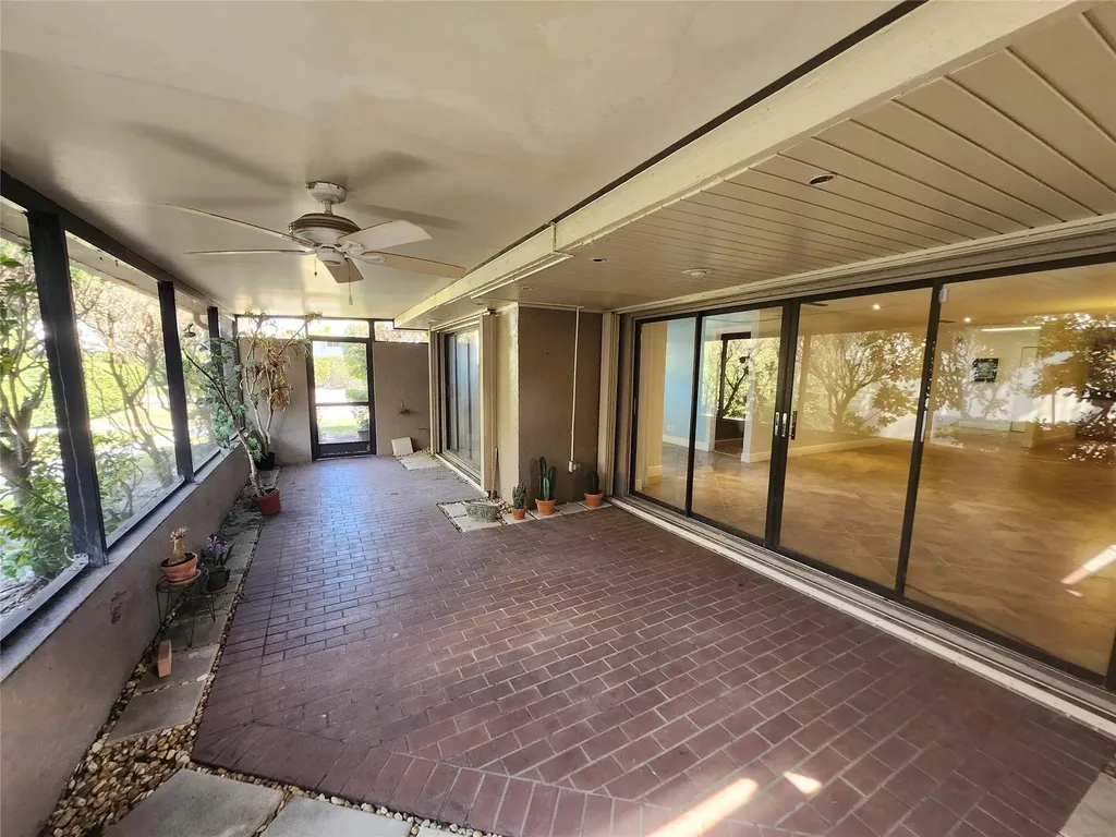 201 Dunwoody Lane Hollywood FL 33021