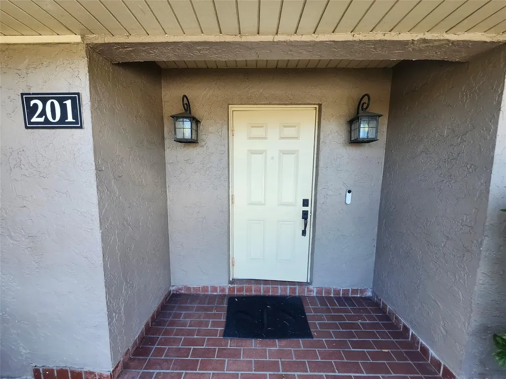 201 Dunwoody Lane Hollywood FL 33021