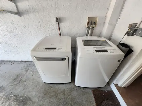 201 Dunwoody Lane Hollywood FL 33021