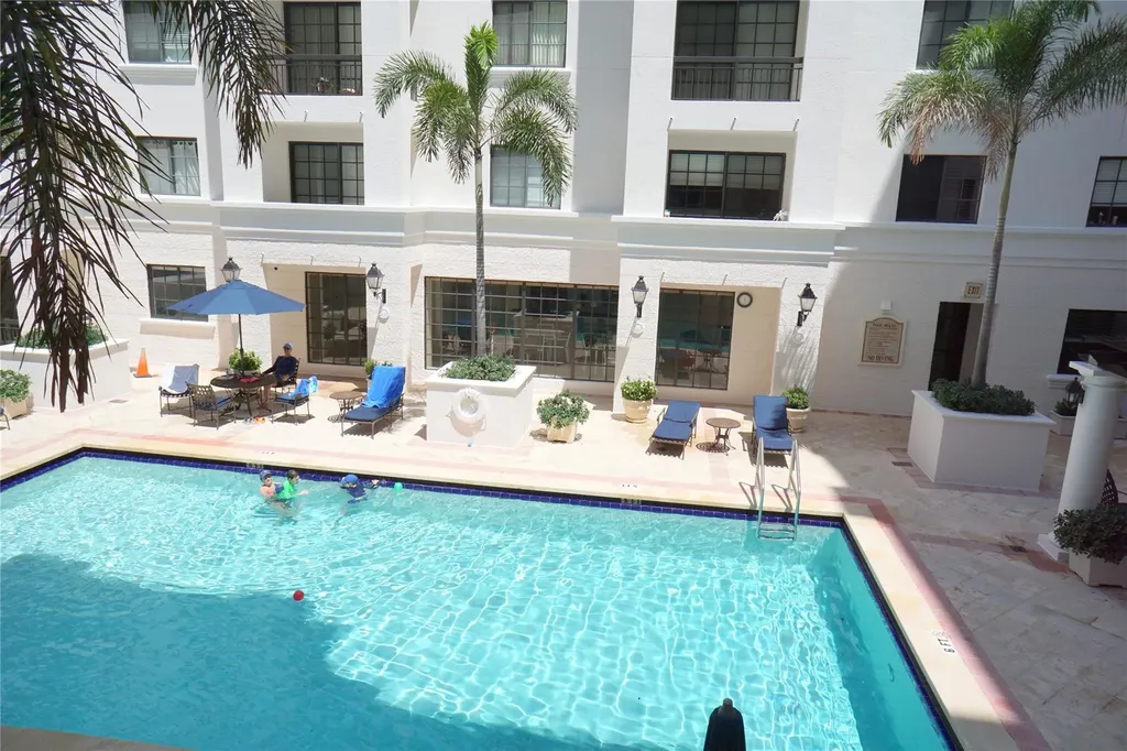 233 S Federal Highway Boca Raton FL 33432