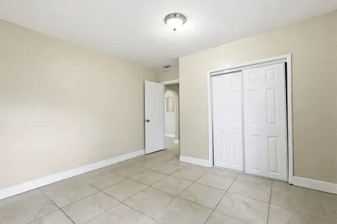 842 NW 25th Avenue Fort Lauderdale FL 33311