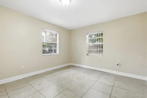 842 NW 25th Avenue Fort Lauderdale FL 33311