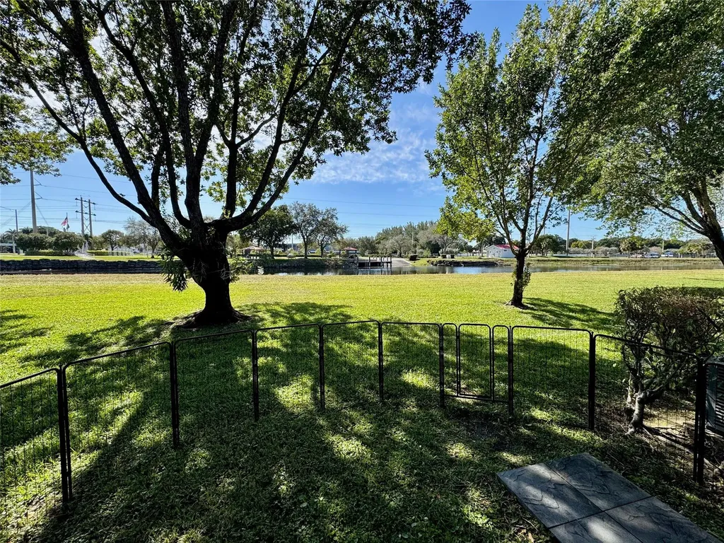 9585 SW 1st Court Coral Springs FL 33071