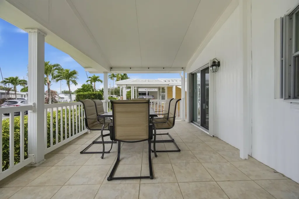 2421 SW 53rd Street Fort Lauderdale FL 33312