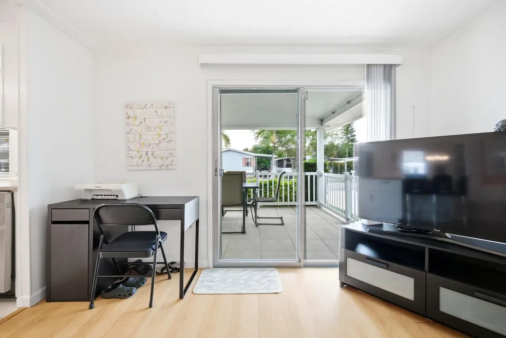 2421 SW 53rd Street Fort Lauderdale FL 33312