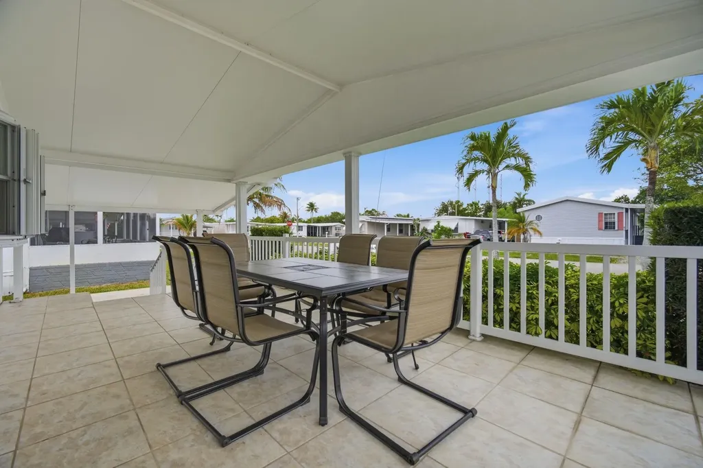 2421 SW 53rd Street Fort Lauderdale FL 33312