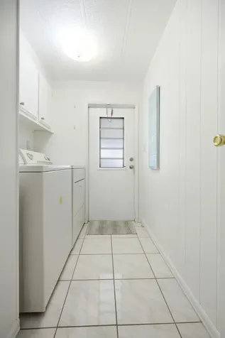 2421 SW 53rd Street Fort Lauderdale FL 33312