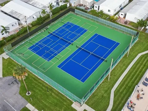 2421 SW 53rd Street Fort Lauderdale FL 33312