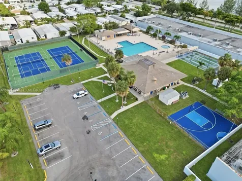 2421 SW 53rd Street Fort Lauderdale FL 33312