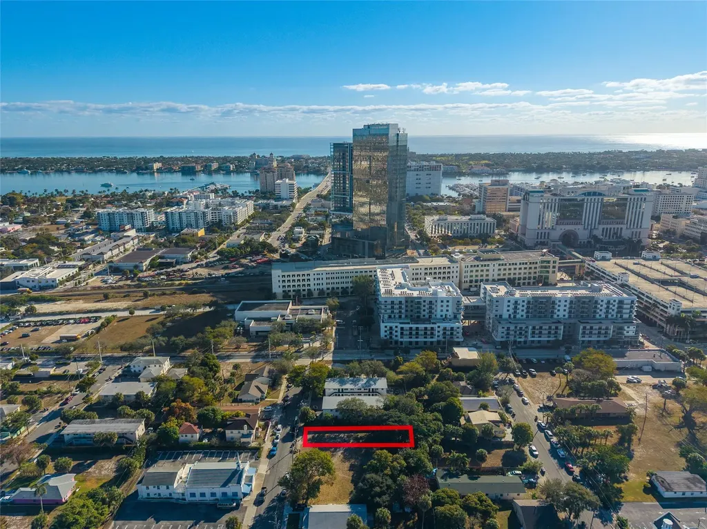 614 5th Street West Palm Beach FL 33401
