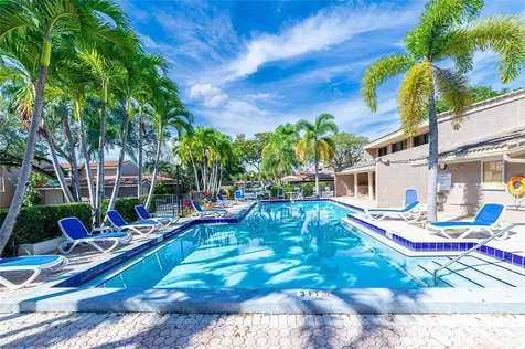 402 Saint Andrews Road Hollywood FL 33021