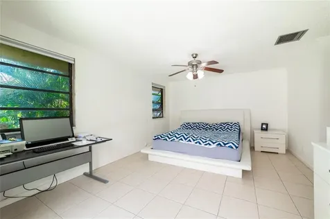 402 Saint Andrews Road Hollywood FL 33021