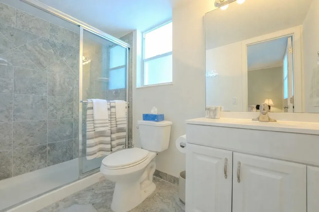 2731 NE 14th Street Causeway Pompano Beach FL 33062