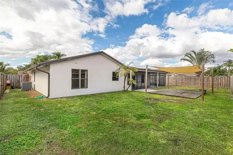 8460 Raymond Drive Boynton Beach FL 33472