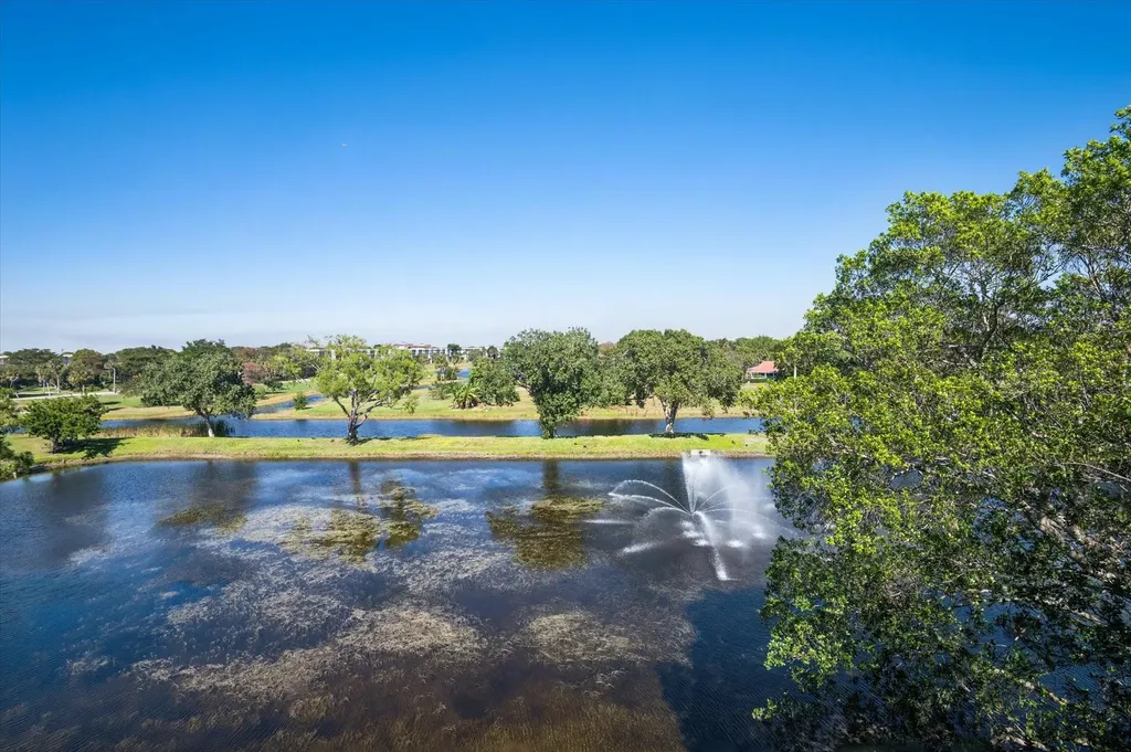 4091 Cypress Reach Court Pompano Beach FL 33069