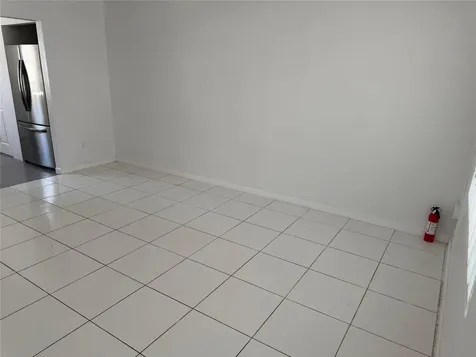 1006 NW 112th Terrace Miami FL 33168