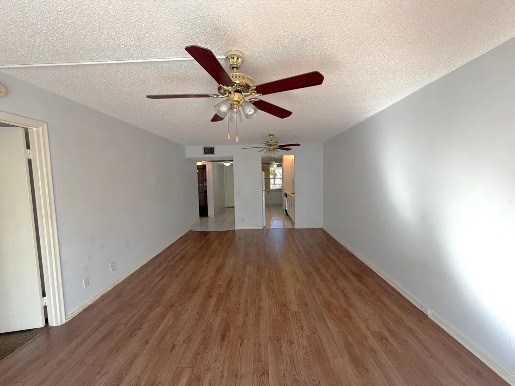 1200 SW 130th Avenue Hollywood FL 33027