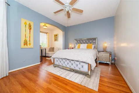 2257 NW 77th Terrace Pembroke Pines FL 33024