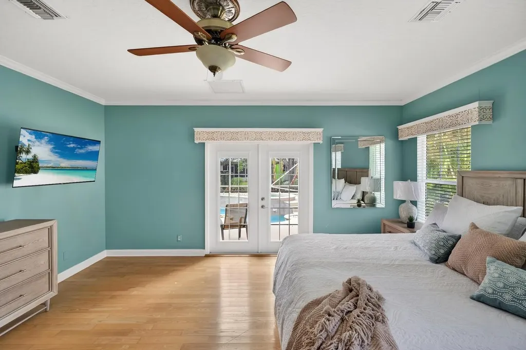 137 38th Court Vero Beach FL 32968