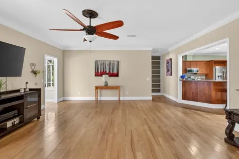 137 38th Court Vero Beach FL 32968