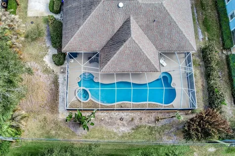 137 38th Court Vero Beach FL 32968