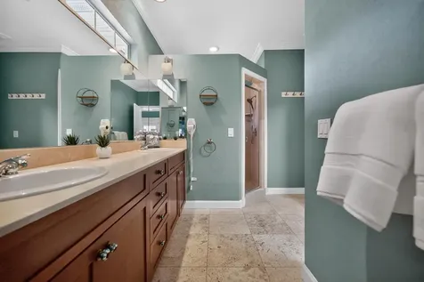 137 38th Court Vero Beach FL 32968