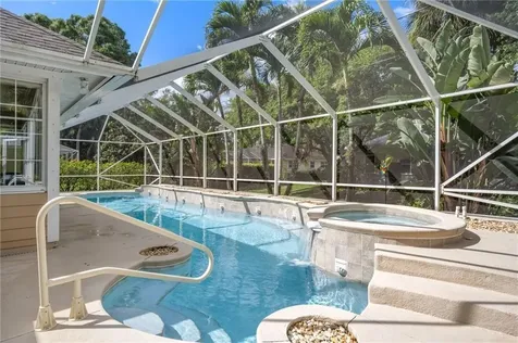 137 38th Court Vero Beach FL 32968