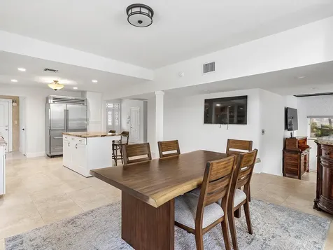 1421 Ponce De Leon Fort Lauderdale FL 33316