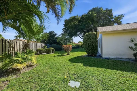 2805 NW 15th Street Delray Beach FL 33445