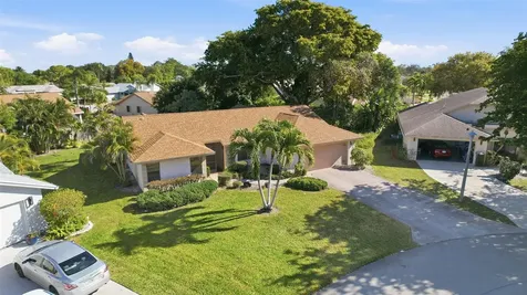 2805 NW 15th Street Delray Beach FL 33445