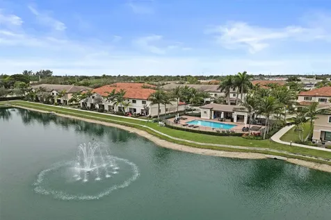 4234 N Dixie Highway Oakland Park FL 33334