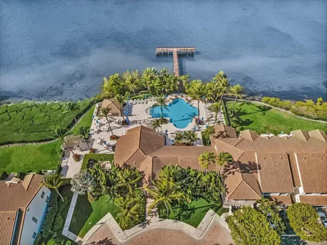 3602 S Ocean Boulevard Highland Beach FL 33487