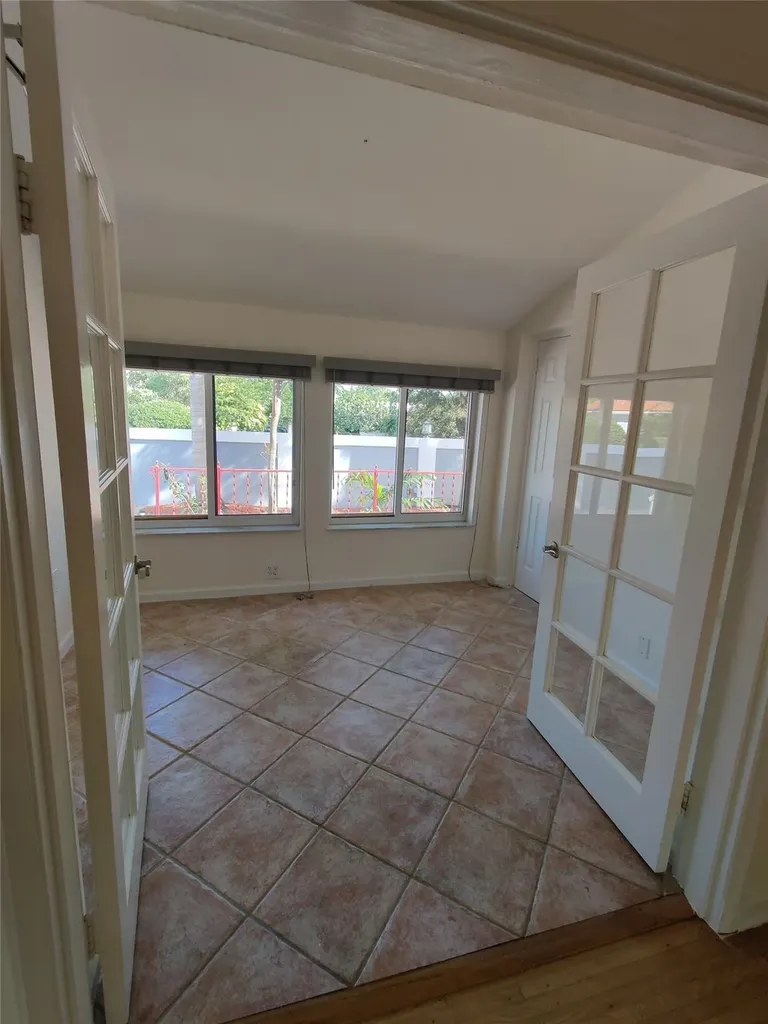 733 NE 18th Avenue Fort Lauderdale FL 33304