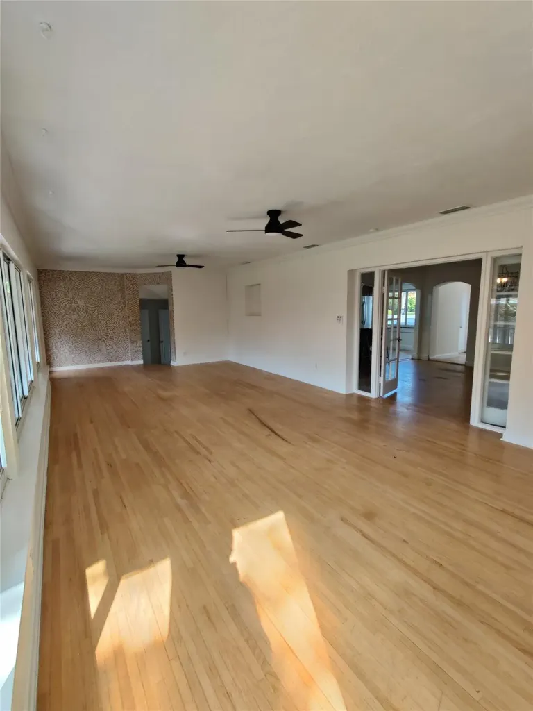 733 NE 18th Avenue Fort Lauderdale FL 33304